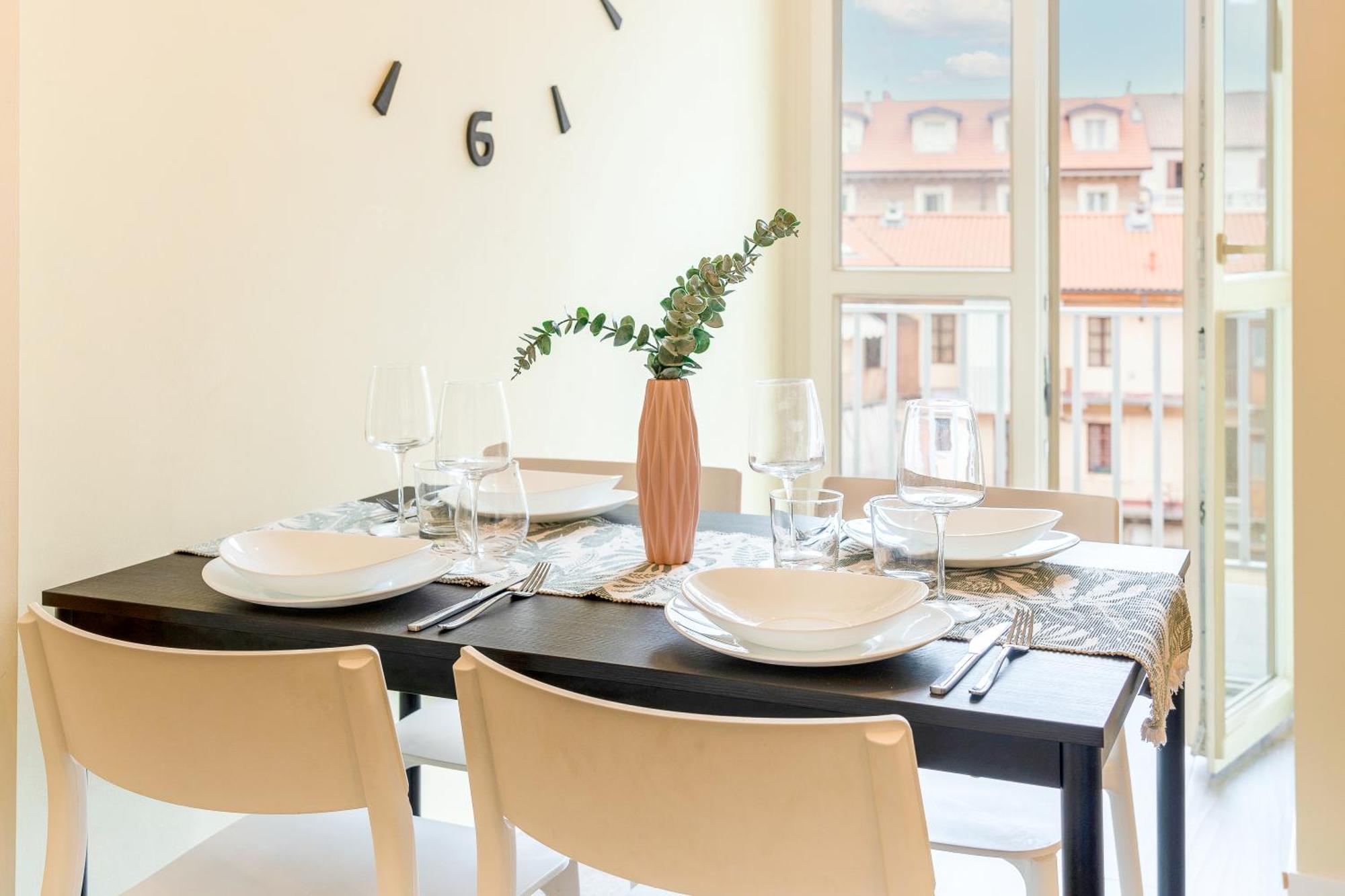 Appartamenti Vista Mole, Centro A 15 Min - Luxury Suites & Fast Wifi ตูริน ภายนอก รูปภาพ