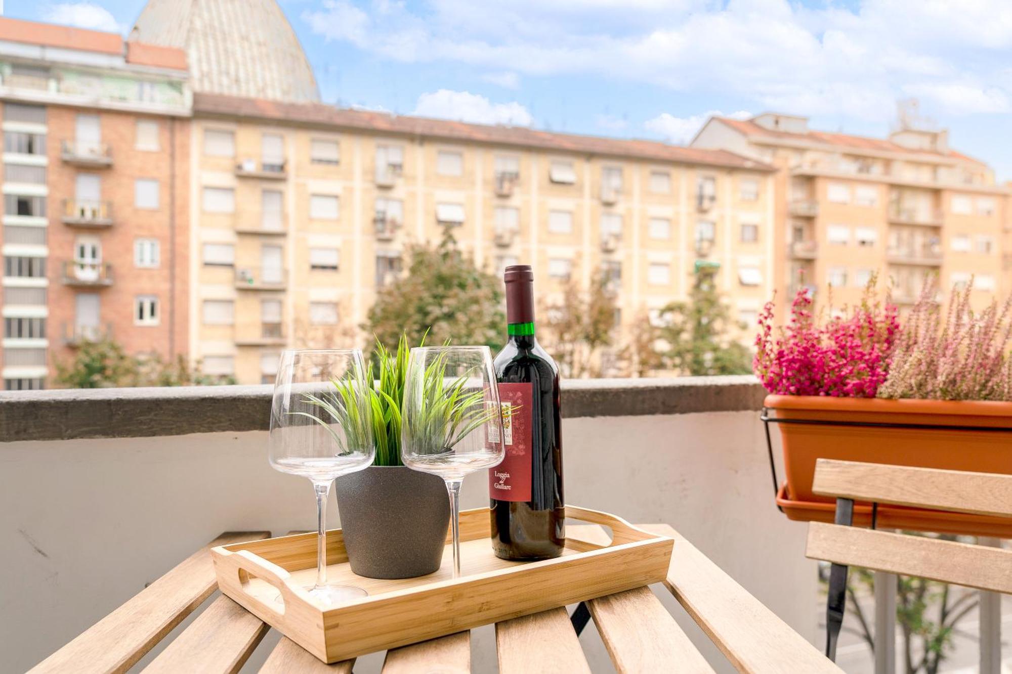 Appartamenti Vista Mole, Centro A 15 Min - Luxury Suites & Fast Wifi ตูริน ภายนอก รูปภาพ